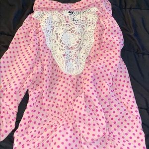 Pokie doy dressy shirt